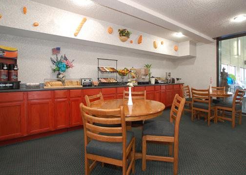 Premier Inn And Suites Erick Restaurace fotografie